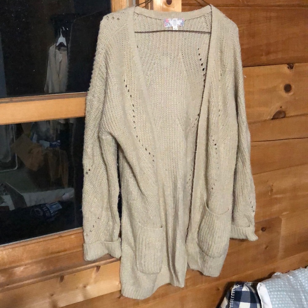 Pink Rose Size L Cream colored Cardigan